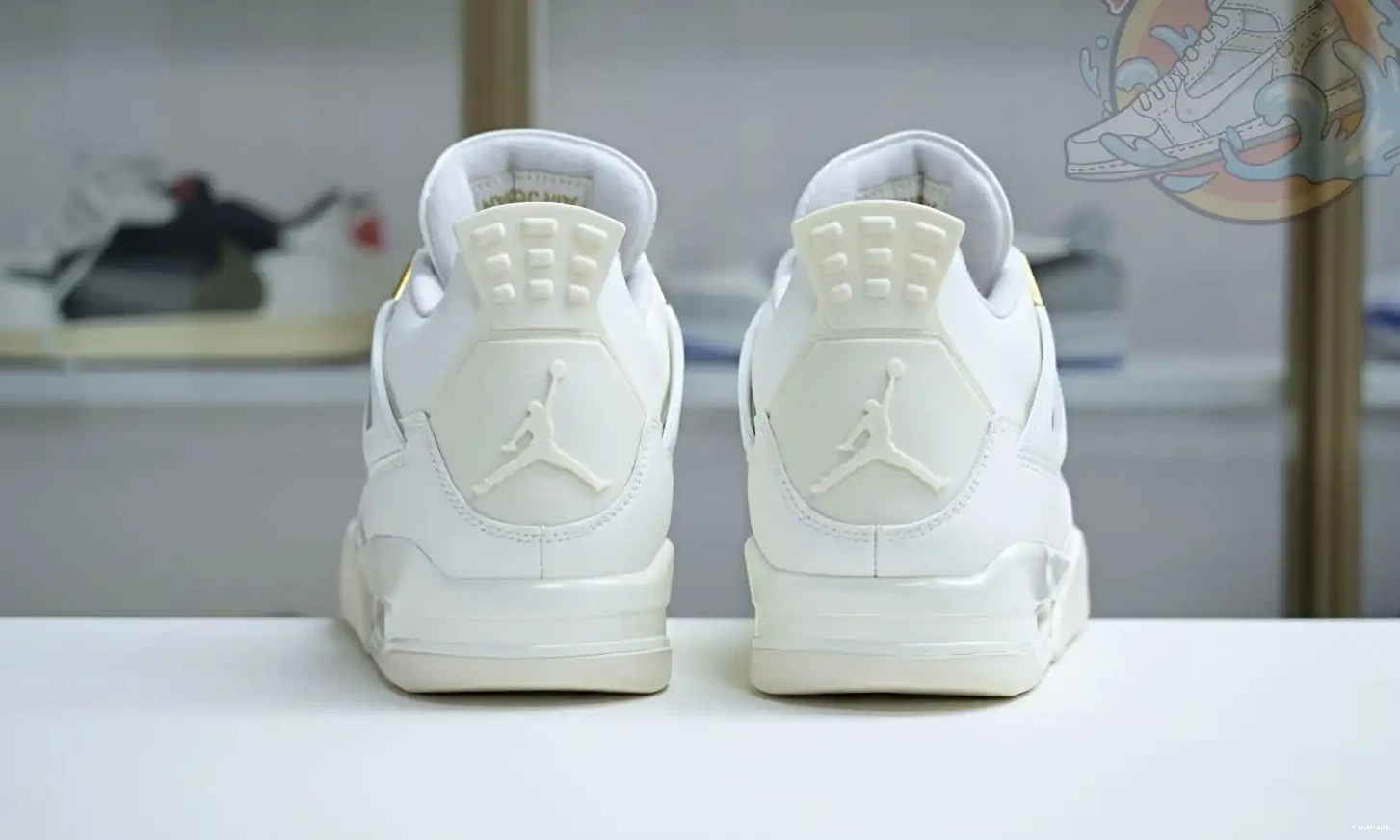 4 Air Jordan 0523